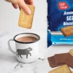 Lady Sarah Assorted Biscuits Family Pack - Chocolate & Custard Cream Cookies, Malt Flavored Nice Biscuits - Perfect Party Snack, 800G (2 Cookies Bags x 400G) - Image 5