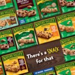 NATURE VALLEY - VALUE PACK SIZE - Fruit and Nut, Almonds, Raisins, Peanuts, Cranberries Granola Bars, Pack of 28 Bars, 980 Grams Package, Whole Grains, No Artificial Colours, No Artificial Flavours - Image 7
