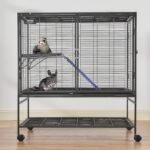 VEVOR 39" Rolling Metal Ferret Cage, Large 2-Tier Critter Nation Cage, Small Animal Cage with Ramps & Tray, Easy to Set up for Pet Rats, Hamster, Guinea Pig, Chinchilla, Squirrel, Hedgehogs, Bunny - Image 9
