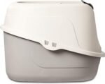 Amazon Basics No-Mess Enclosed Hooded Cat Litter Box, Standard, Multicolor, 53cm x 41cm x 38cm - Image 4