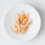 INABA Premium Hand-Cut Grilled Chicken Fillet Cat Treats/Topper with Vitamin E and Green Tea Extract, 25 Grams Each, Pack of 6, Crab Broth - Image 4