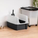 IRIS USA Large Cat Litter Box with Scoop, Open Top High Sided Cat Litter Pan for Indoor Cats, Easy Clean, Durable Plastic, Black - Image 4