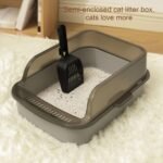 Open Litter Box U Shape Lowered Entry with Scoop, High Sided Semi-Closed Kitty Litter Pan, Durable Bedpan for Small & Large Cats, Kitten Toilet Pet Supplies, Anti-Leakage Easy Clean - Image 5