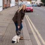 Halti Control Leash - Multifunctional Double-Ended Dog Leash with 2 Handles. Ideal for Anti-Pulling Dog Training. Lightweight & Durable. Suitable for Dogs & Puppies (Size Large, Black, 2m) - Image 4