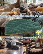 Cat Mat Self Warming Cat Bed 66x50CM Leaf Shaped Cotton Soft Warm Pet Pad Blanket for Indoor Bed Couch Sofa Floors Cat and Dog Warm Mattress (Green) - Image 10