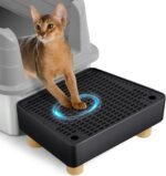 Extra Large Cat Litter Box Step Ramp, Cat's Litter Catcher Mat with Wooden Feet, Filter Function, Pedal Stool for Self-Cleaning Cat Litter Box, Ideal for Kitten & Elderly Cats (Black) - Image 2
