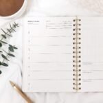 Kunitsa Co. Food and Exercise Journal for Women - Track Meals, Nutrition, and Weight Loss, 90 Days, Walnut Brown, 8.5 x 6 Inches - Image 4