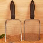 Stainless Steel Litter Shifter Fine Mesh Poop Scoop Sand Shovel Metal Scoop Substrate and Bedding Scooper Shovel - Image 8
